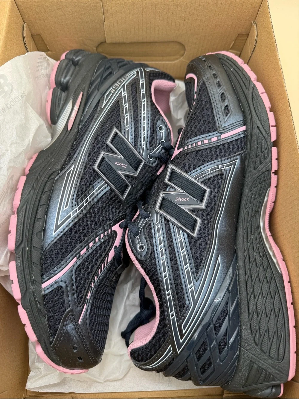 New Balance 1906R Eclipse Pink U1906RCU Men’s 10.5 Women’s 12 Brand New